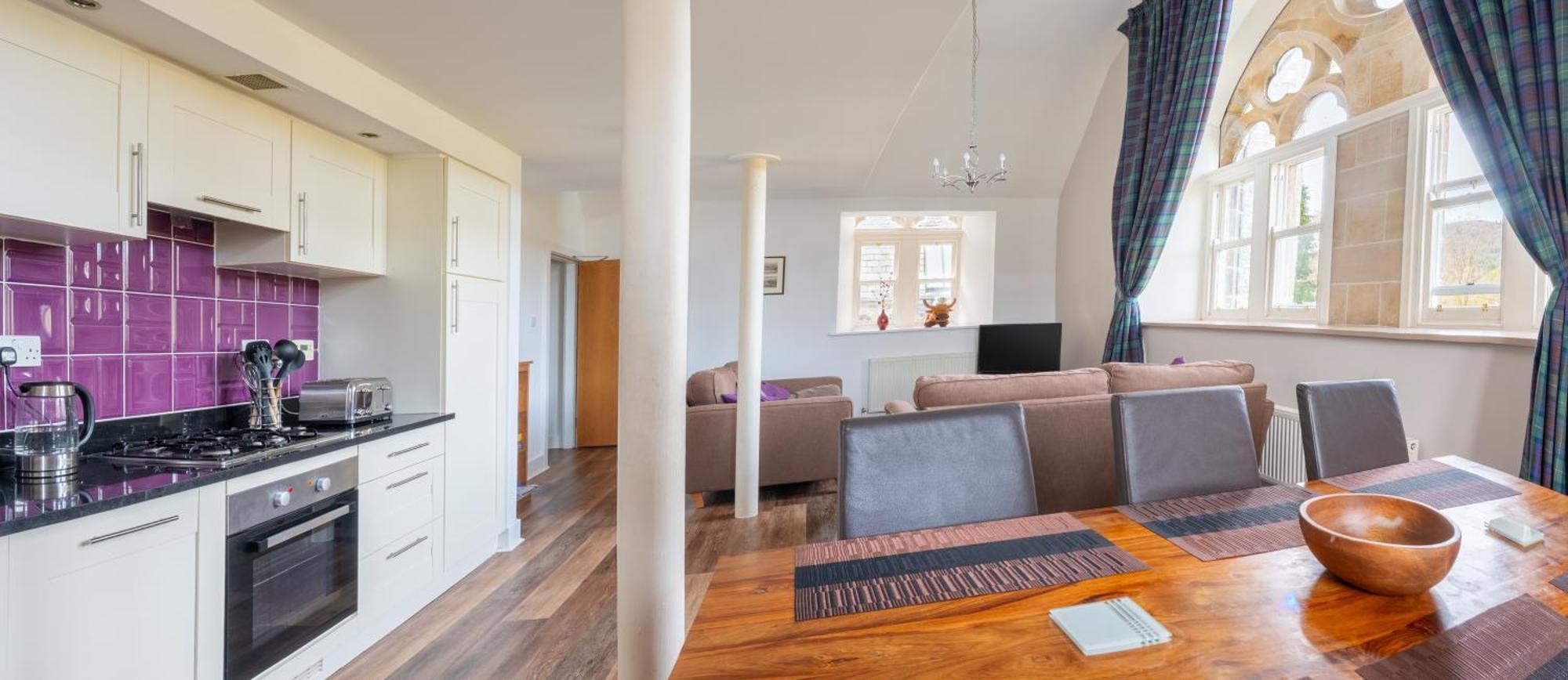 The Caledonian 3 Bedroom Self Catering Apartment In Historic Abbey Форт Аугустус Экстерьер фото